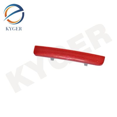 Beli LR006348 Auto Lighting System Parts Car Rear Bumper Reflector LR006349 GLVG10013 For Land Rover Range Rover Vogue 2010-2012 pembuatan online