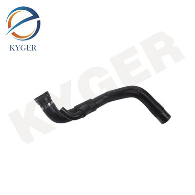 Beli Suku Cadang Otomotif Mesin Selang Siku Fleksibel Diperkuat Selang Pendingin Radiator Selang Intercooler LR006993 Untuk Land Rover Freelander 2 pembuatan online