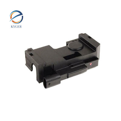 Beli 2048704458 Factory Direct Hood Lock Switch 2048703158 for Mercedes-Benz ML GLE W166 High Quality Auto Parts pembuatan online