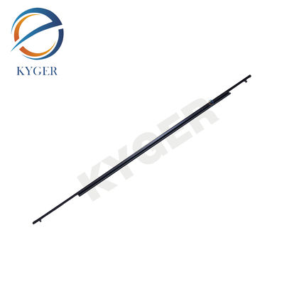 Weatherstrip Waste Seal RH Outer Front Door LR044649 CGE000482 Weatherstrip Exterior RH Front Door Belt To Window Untuk Land Rover