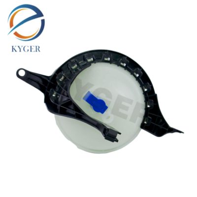 17138614293 Plastik Mobil Auto Parts Mesin Coolant Reservoir Expansion Tank 1713 8614 293 Untuk BMW F18 Seri 5